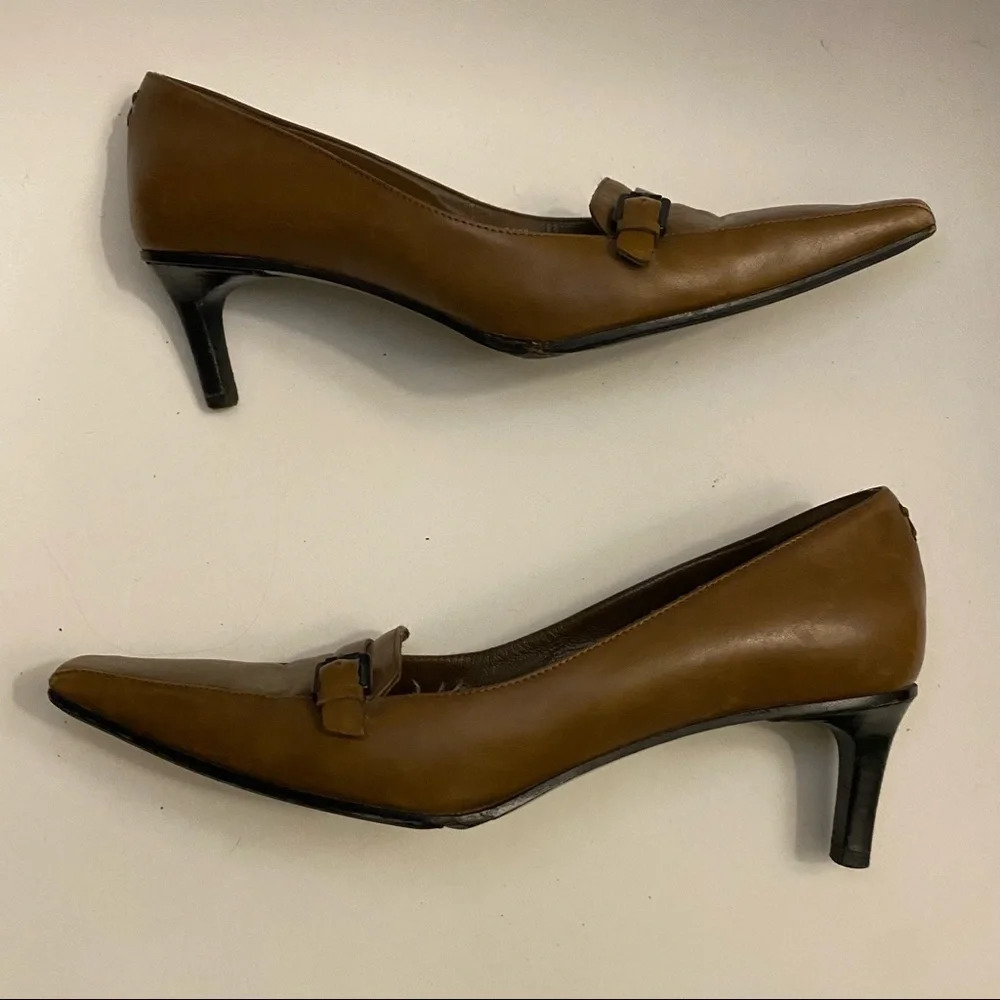 Gucci Brown leather Square Toe Low Heels - Picture 5 of 16